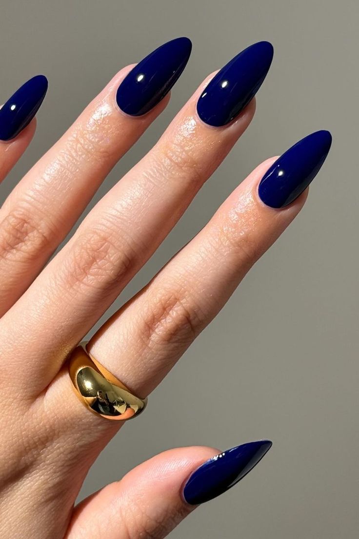 Acrylic Nails 3 nail design by Anita in Centurion